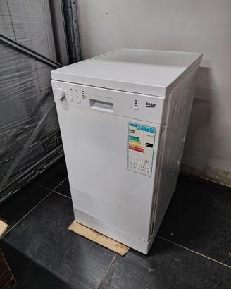 Lavastoviglie slim Beko