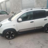 FIAT PANDA ALLESTIMENTO CROSS