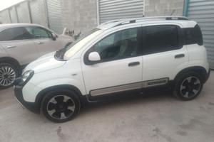 FIAT PANDA ALLESTIMENTO CROSS