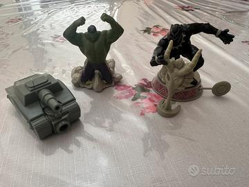 Hulk e Black Panther Sorpresa Uovo Kinder 2022