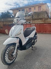 Beverly 300 motore completamente revisionato 