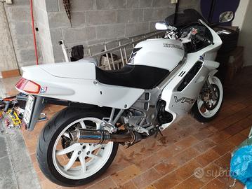 HONDA VFR 750 RC 36 ANNO 92