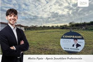 Terreno di 1229 m² a Montecchio Precalcino