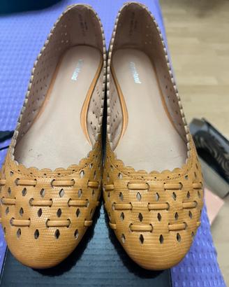Ballerine senape traforate