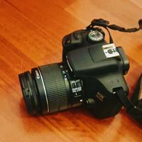 Canon 2000d + zaino Manfrotto