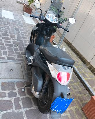 scarabeo Aprilia 250 anno 2007