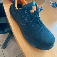 Scarpe antinfortunistiche