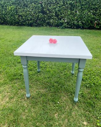 Tavolo in stile shabby chic!