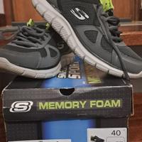 Skechers scarpe