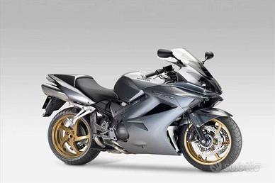 Moto Honda VFR 800 Vtec