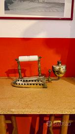 Ferro da stiro antico vintage polacco – Anni ’60