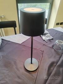 Lampada ricaricabile da esterni e interni 