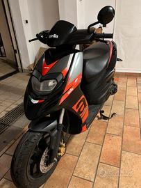 Aprilia SR 50 motard 2020