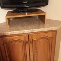 MOBILETTO IN KEGNO CON PIANO EFFETTO MARMO