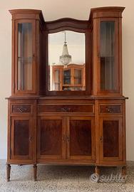 Vetrina liberty in rovere