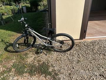 Bici trek  con ruote da 24