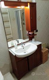Mobile bagno con specchiera