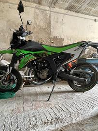 Moto KL KXE 125 Motard
