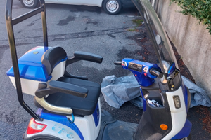 Colibrì triciclo elettrico 60v/20a bianco/celeste