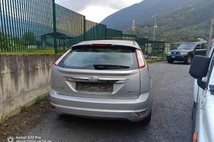Ford focus 2008 portiere specchietti paraurti