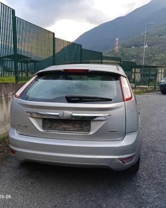 Ford focus 2008 portiere specchietti paraurti