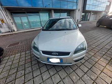 ford focus anno 2007 1.800 cc diesel  115cv  