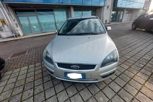 ford focus anno 2007 1.800 cc diesel  115cv  