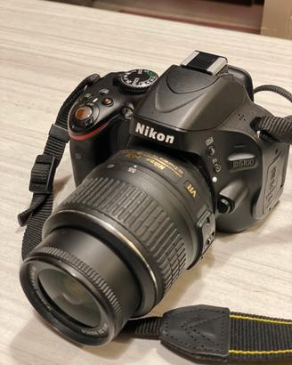 fotocamera reflex digitale Nikon D5100