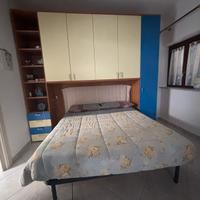 Armadio a ponte bicolore