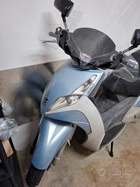 Peugeot Geopolis 250