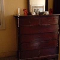 Como' siciliano e specchiera stile 800