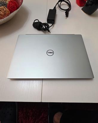 Notebook Dell Vostro 5590
