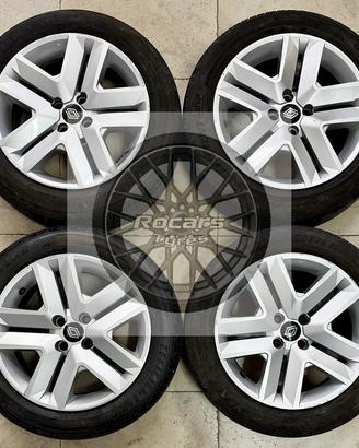 Cerchi in ferro 16 e pneumatici nuova Renault Clio