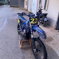 YZ 125 con gruppo termico athena 144