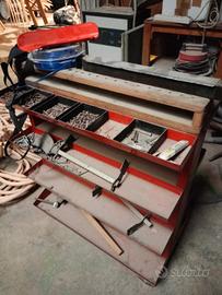 carrello attrezzi 