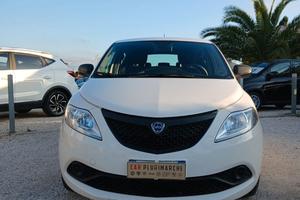 Lancia Ypsilon 1.0 FireFly 5 porte S&S Hybrid Ecoc