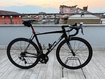 Bicicletta da corsa HERS Performance -