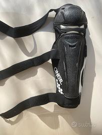 ginocchiere da dh o enduro