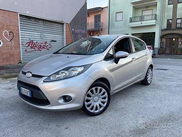 Ford Fiesta 1.2 82 CV 5 porte Titanium
