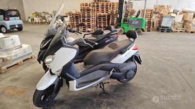 Yamaha X-max