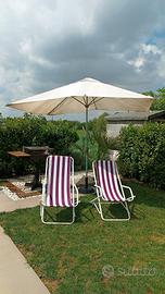 Ombrellone e sedie pieghevoli 
