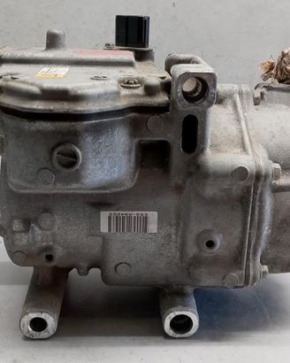 COMPRESSORE ARIA CONDIZIONATA TOYOTA Yaris USATO