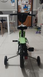bicicletta  modello Ben 10 per bambino