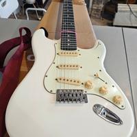 CHITARRA ELETTRICA EKO