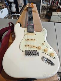 CHITARRA ELETTRICA EKO