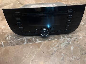 Stereo fiat punto , lancia , alfa romeo