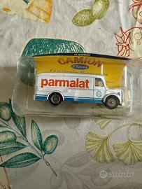 Camion D'Epoca Parmalat De Agostini