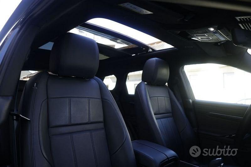 Land Rover Range Rover Evoque 2022 photo 3