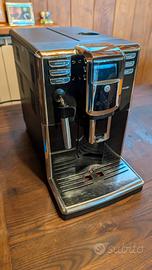 Saeco Incanto macchina caffè automatica.