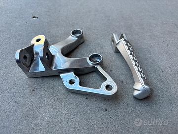 Staffa e pedana Triumph Speed Triple 1050